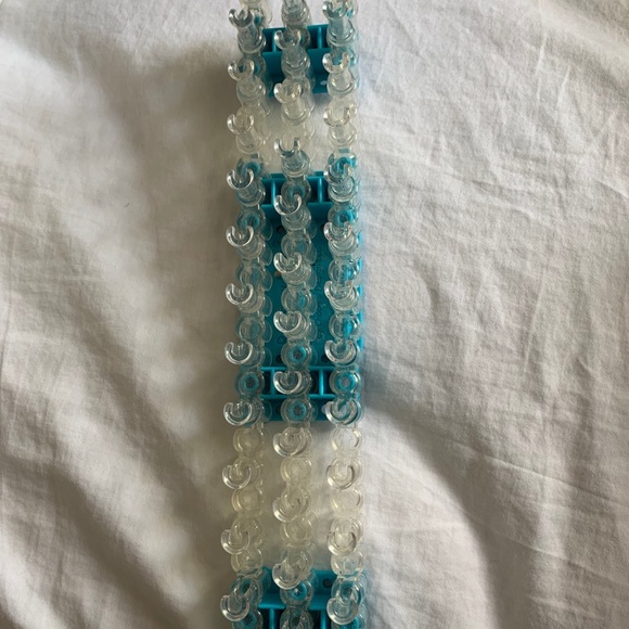 Rainbow Loom bundle - Picture 3 of 4